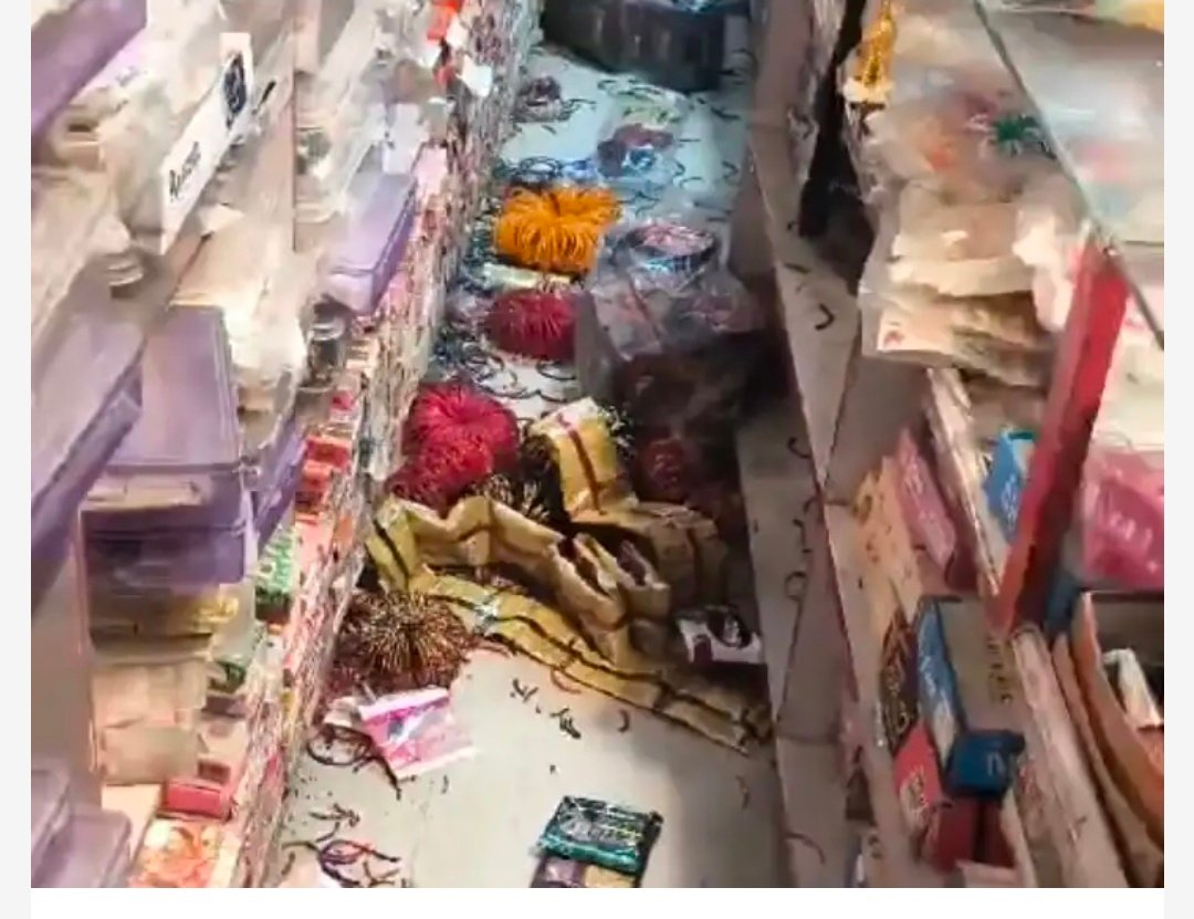 बड़ी खबर(लालकुआं) दुकान में घुसकर हमले की तोड़फोड़,गंभीर घायल।।