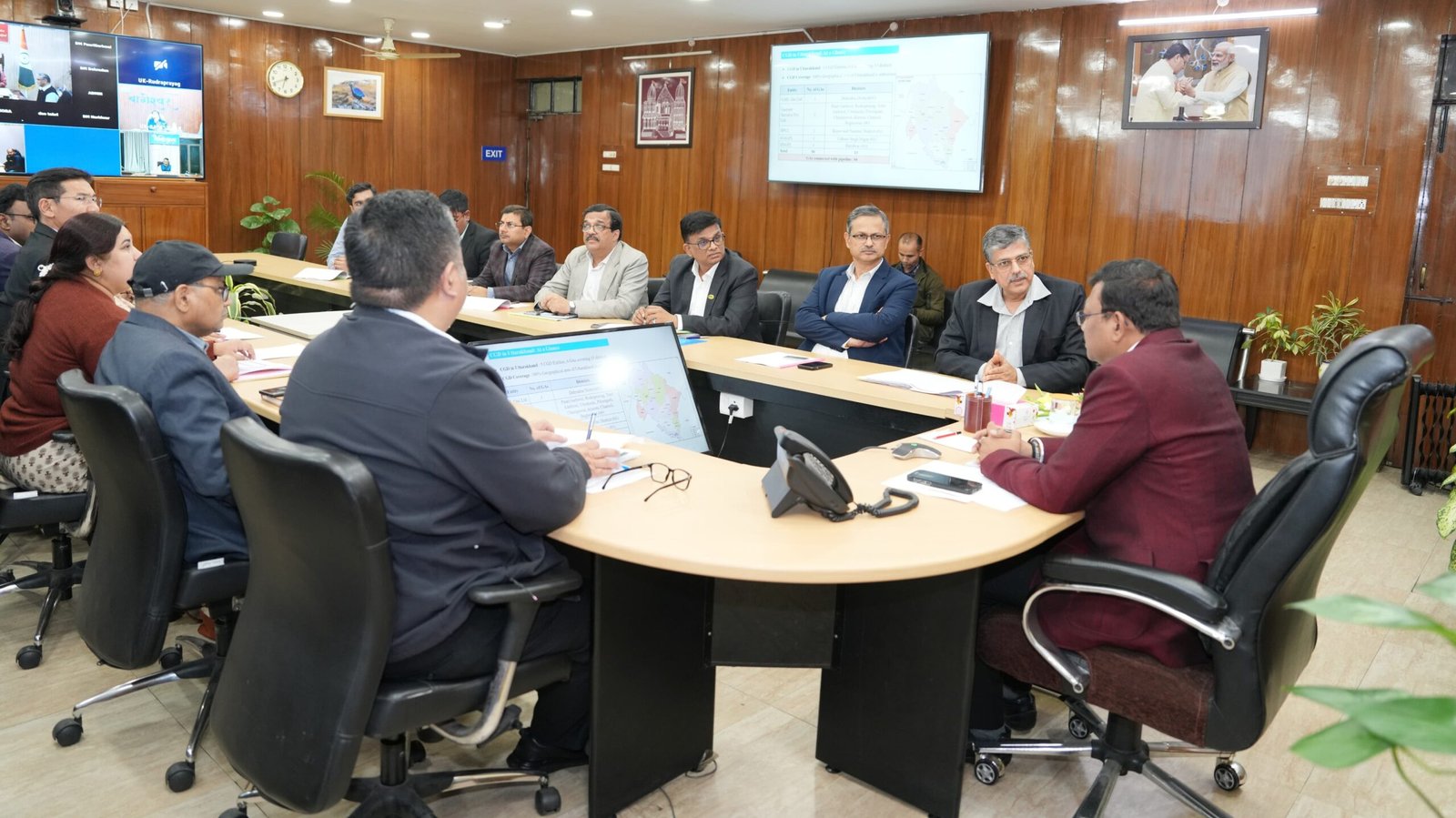 बड़ी खबर (देहरादून)  गैस पाइपलाइन एवं सीएनजी स्टेशन स्थापना के लिए सीएस ने अधिकारियों को दिए ये निर्देश ।।