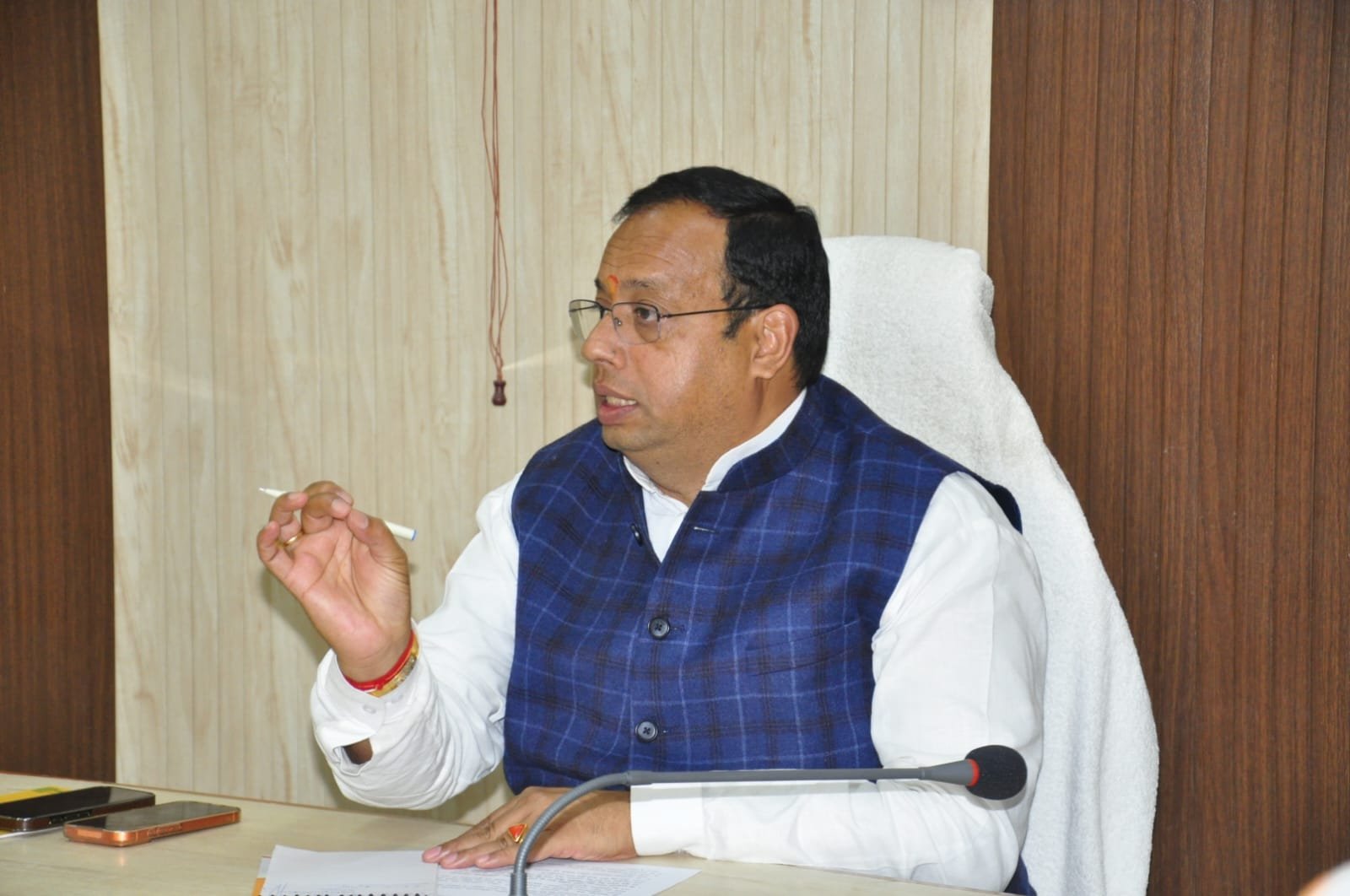 बड़ी खबर(देहरादून) हेमंत द्विवेदी की अध्यक्षता में बदरीनाथ केदारनाथ मंदिर समिति की अहम बैठक, यह निर्णय ।।