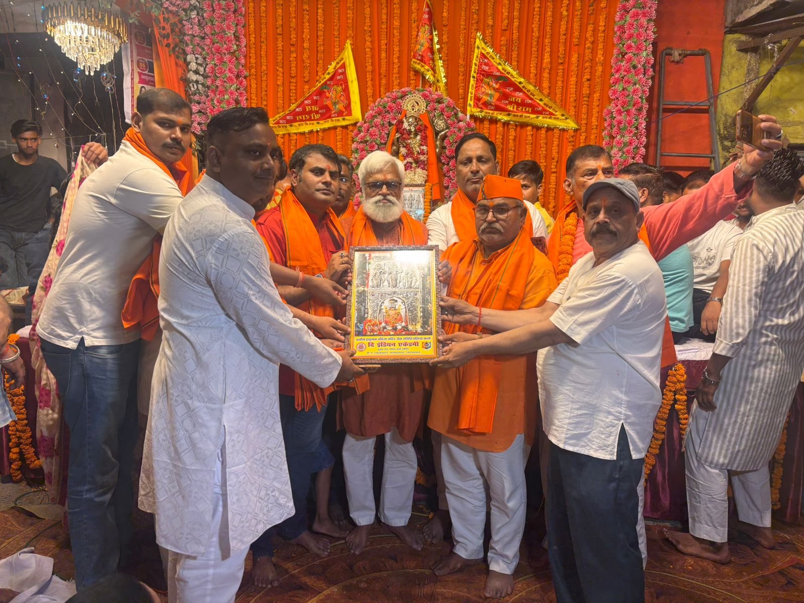 मठिया मंदिर में गूंजा सुंदरकांड पाठ, भक्ति में सराबोर हुए श्रद्धालु