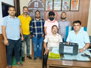 (यूएस नगर)ऑपरेशन प्रहार: फर्जी शस्त्र लाइसेंस गिरोह पर STF का शिकंजा, ऊधमसिंहनगर से 11वां आरोपी गिरफ्तार