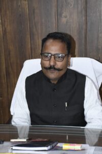 बड़ी खबर (नैनीताल) लालकुआं सहित इन शहरों के चार कुख्यात जिला बदर डीएम का बड़ा एक्शन।।